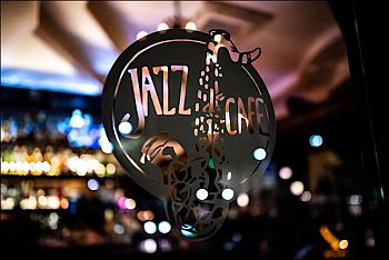 “Aperitivo in Bellezza” al Jazz Cafè